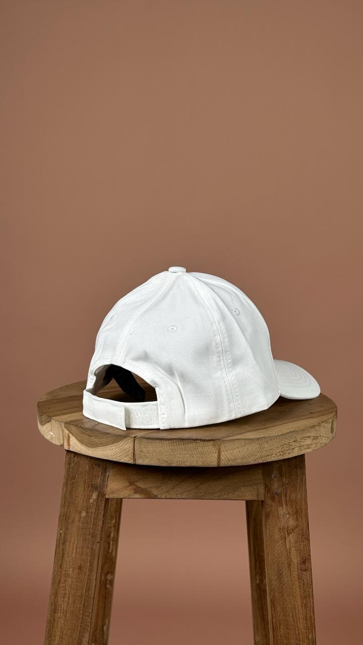 O three Logo Cap White